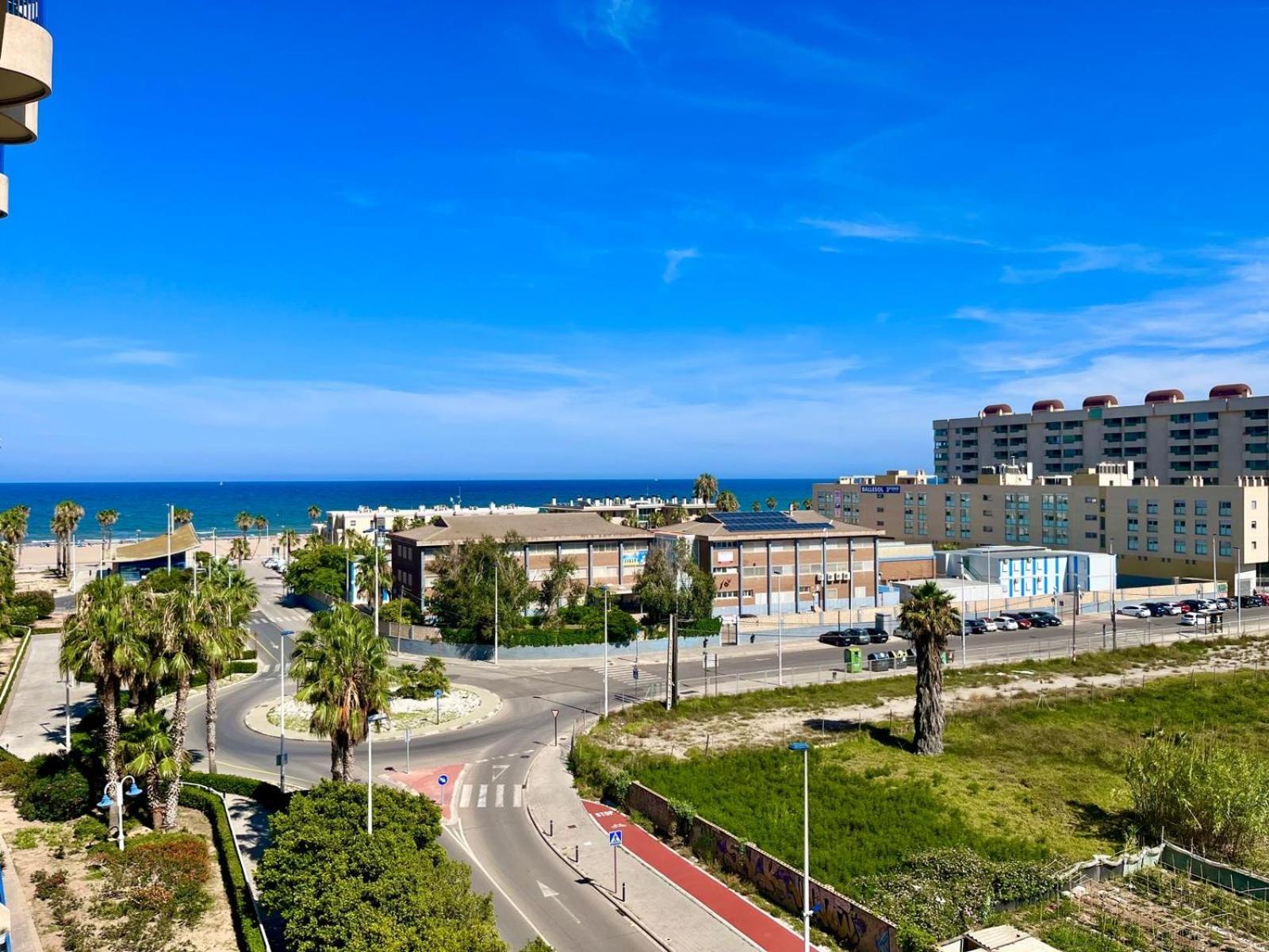 Blue Beach Apartment+Oceanview+Private Parking Валенсия Экстерьер фото